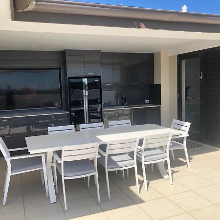Grand Mercure Allegra הרווי ביי מראה חיצוני תמונה Outdoor kitchen
