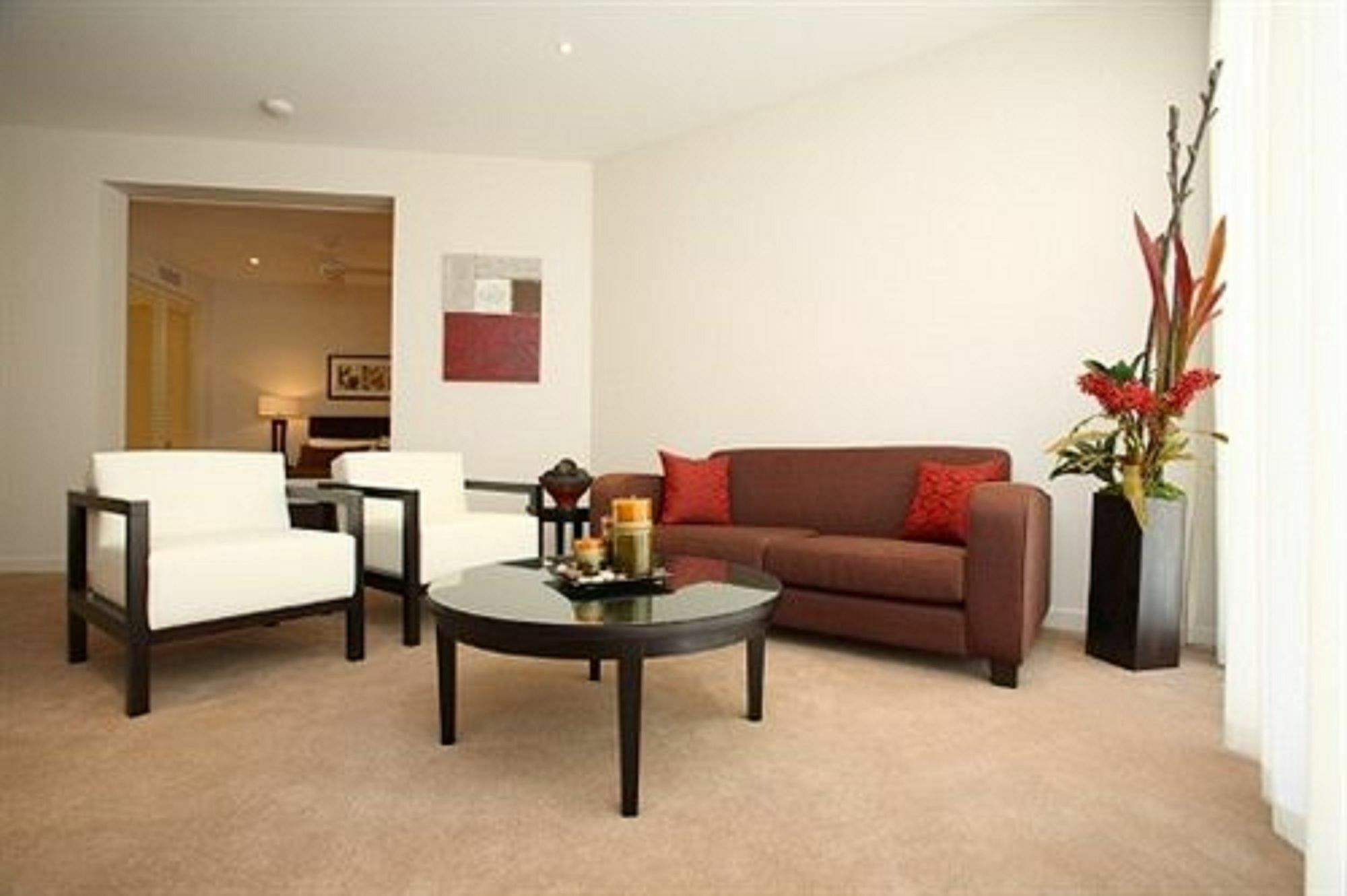 Grand Mercure Allegra הרווי ביי מראה חיצוני תמונה A living room with carpet